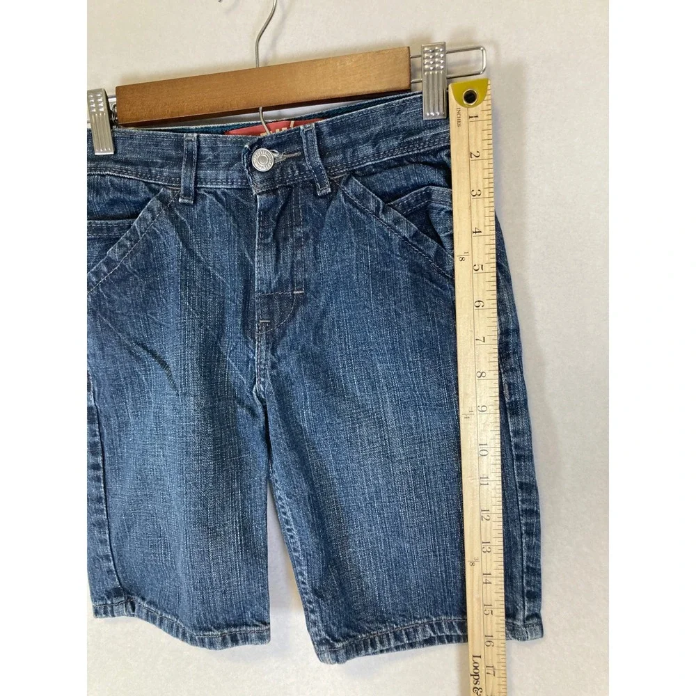 Vintage Aesthetic Levi's Size 8 Blue Denim Shorts Medium Wash‎ 100% Cotton
